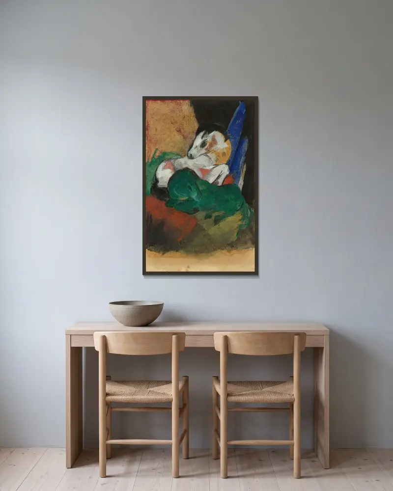 Grünes und weißes Pferd von Franz Marc gerahmt an einer Wand