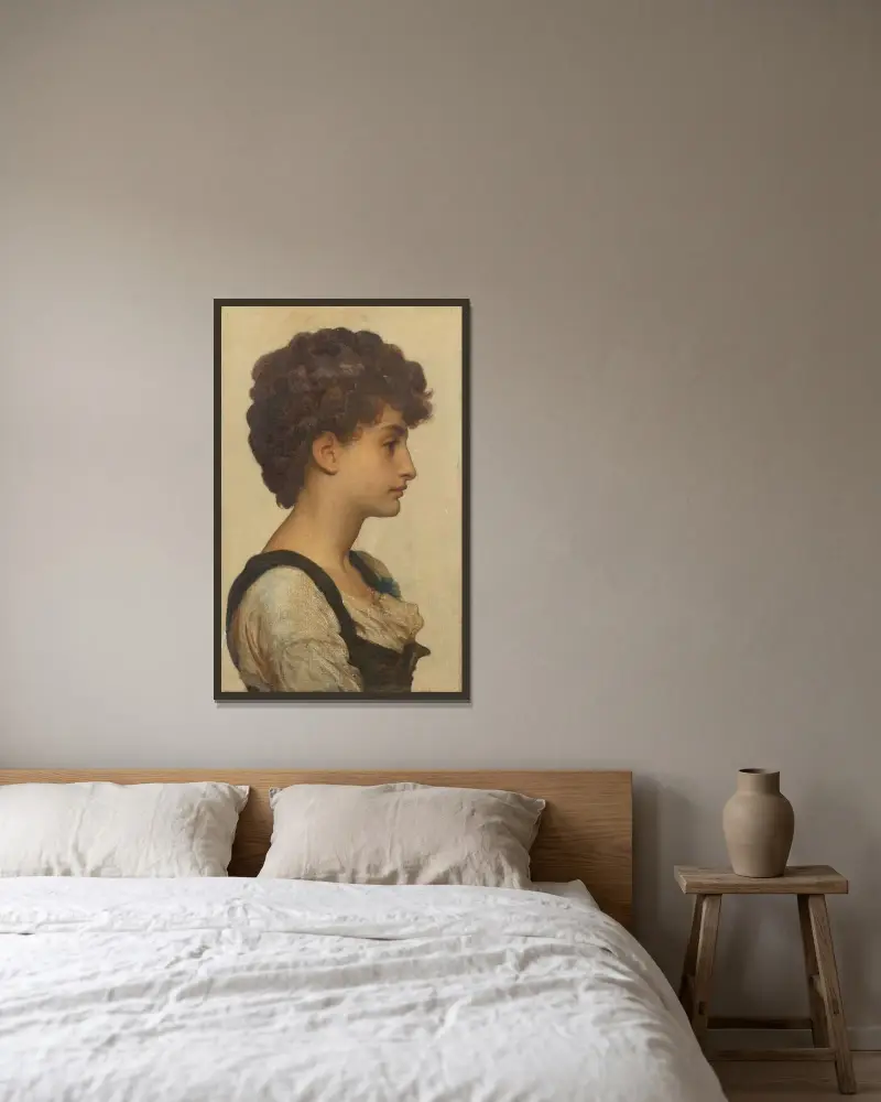 Head of a Girl – nr 2 av Frederic Leighton inramad på en vägg