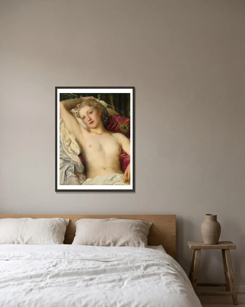 Studie s pavími pery, George Frederic Watts v rámu na stěně