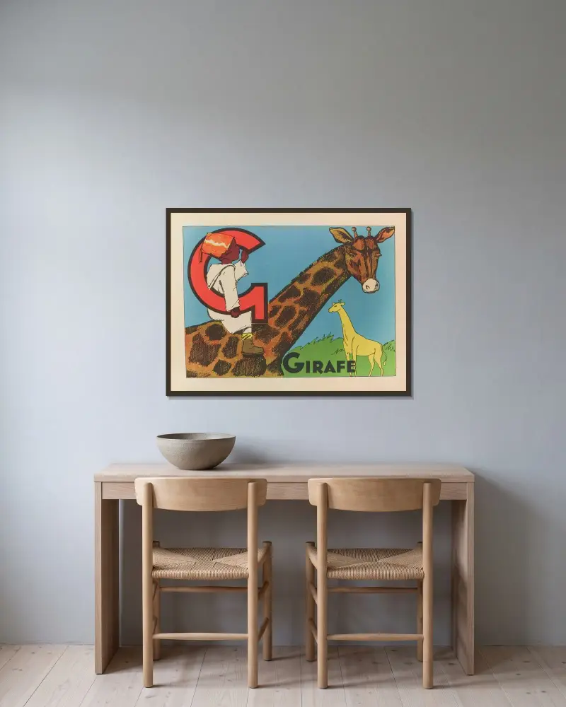 Giraff av Gaston Marechaux inramad på en vägg