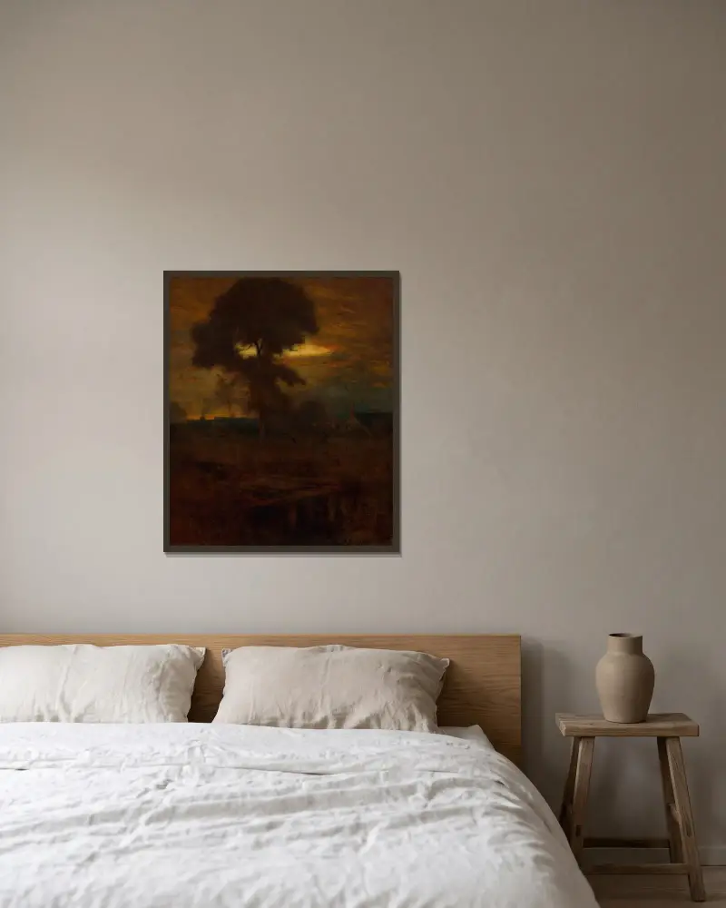 Efterglöd av George Inness inramad på en vägg