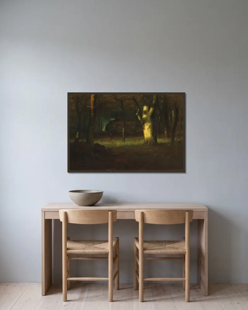 Solnedgång i skogen av George Inness inramad på en vägg