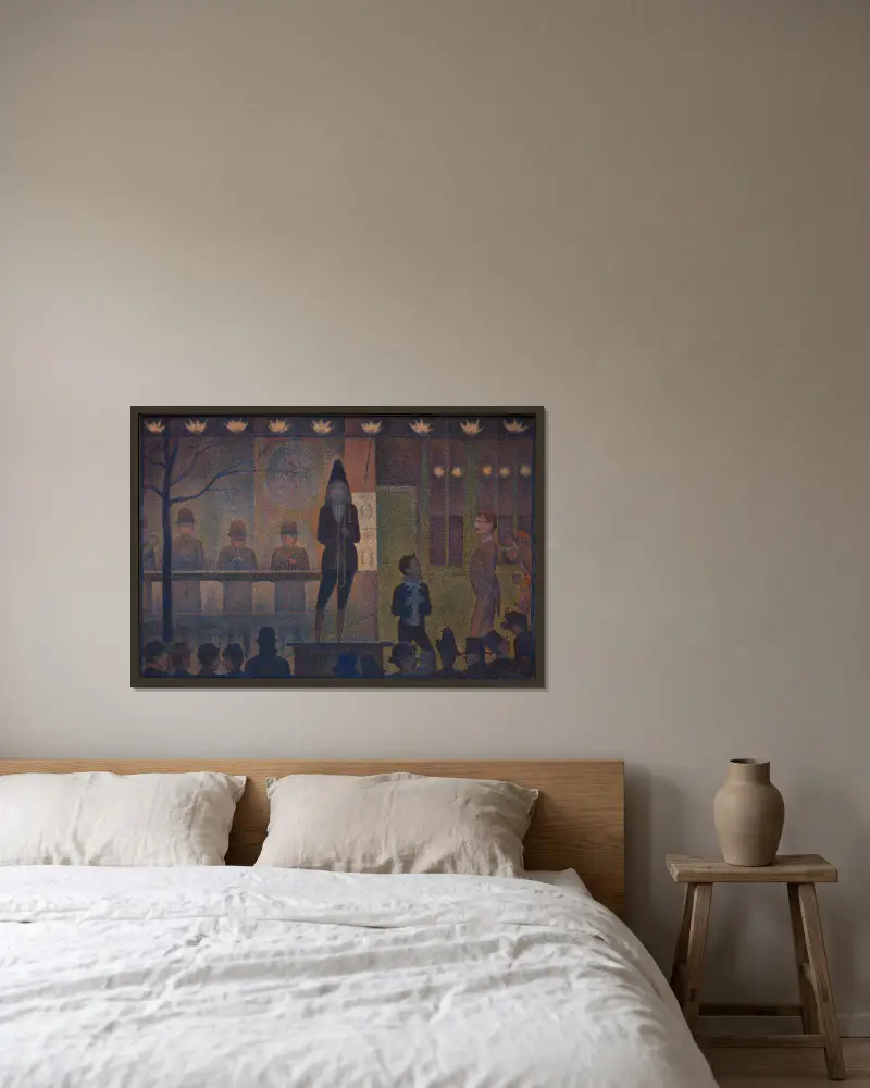 Zirkusparade von Georges Seurat gerahmt an einer Wand