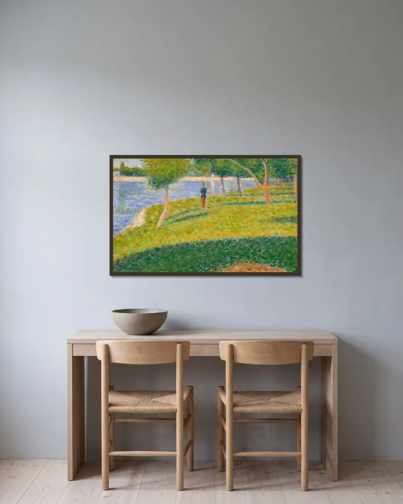 Le Saint-Cyrien, Georges Seurat v rámu na stěně
