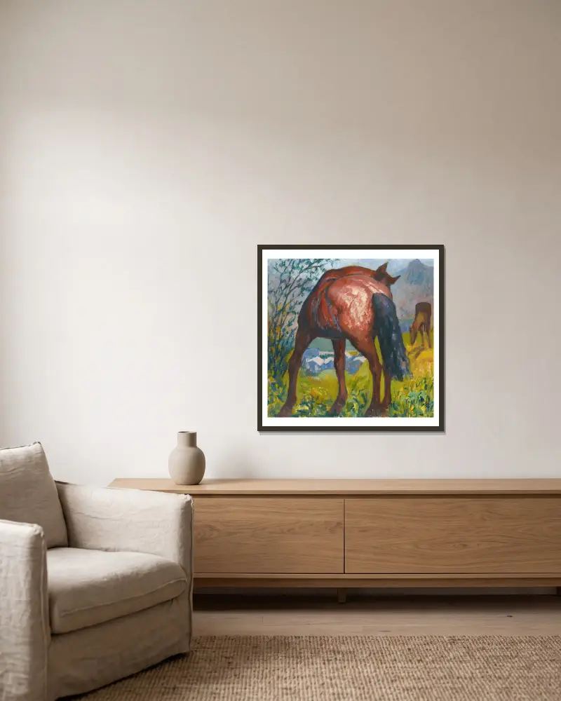Rotes Pferd von Giovanni Giacometti gerahmt an einer Wand