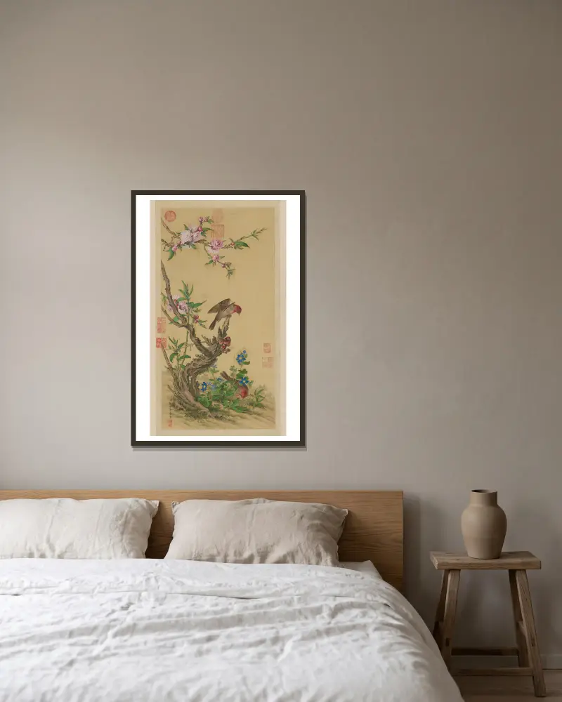 Flower and Bird Scroll av Giuseppe Castiglione inramad på en vägg