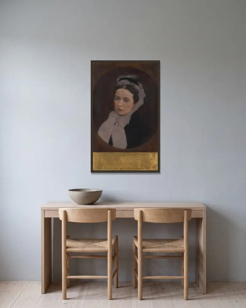 Dame mit lila Schal av Gustav Klimt inramad på en vägg