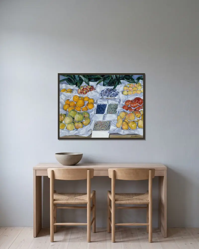 Obst auf einem Ständer von Gustave Caillebotte gerahmt an einer Wand