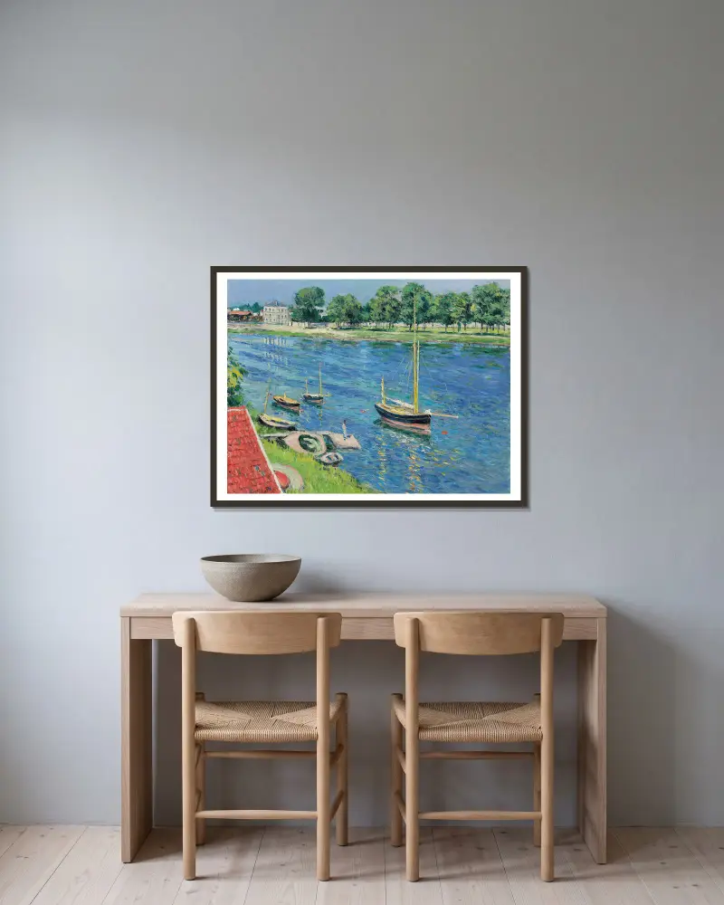 La Seine à Argenteuil, bateaux au mouillage av Gustave Caillebotte inramad på en vägg