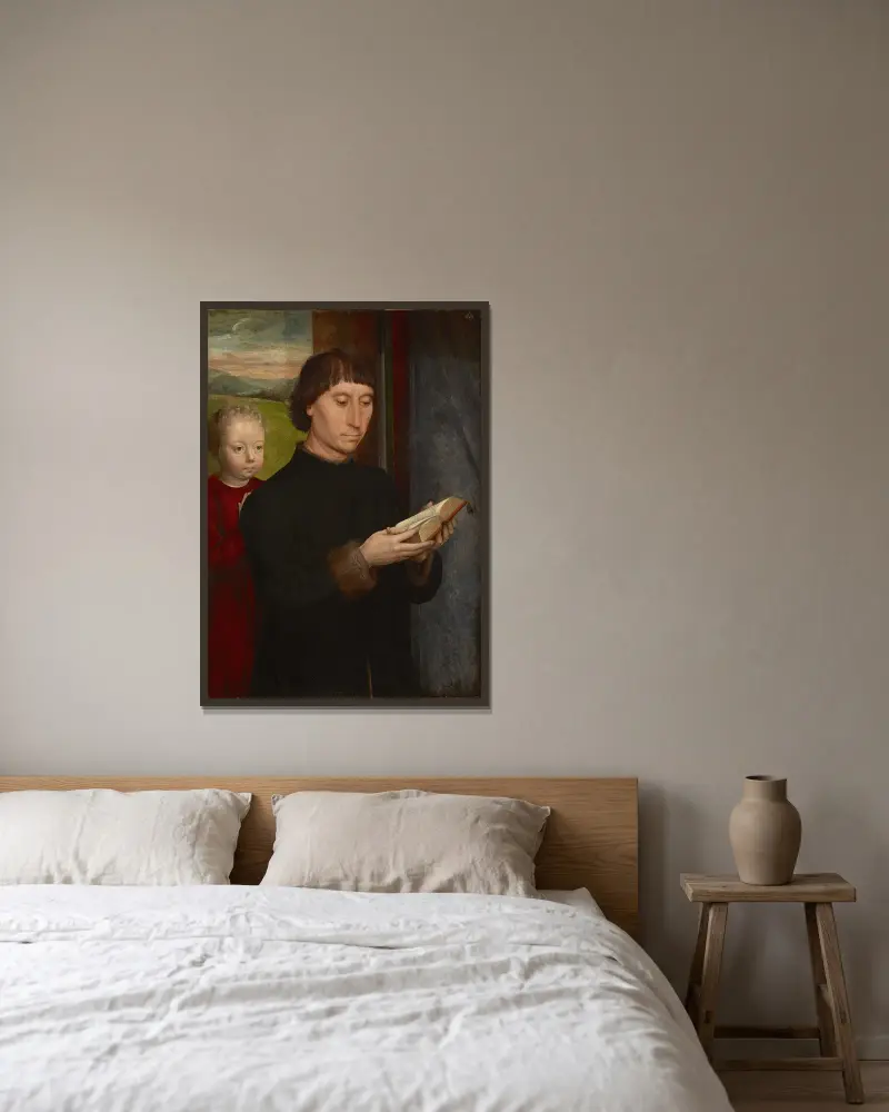 Portrait of a man reading av Hans Memling inramad på en vägg