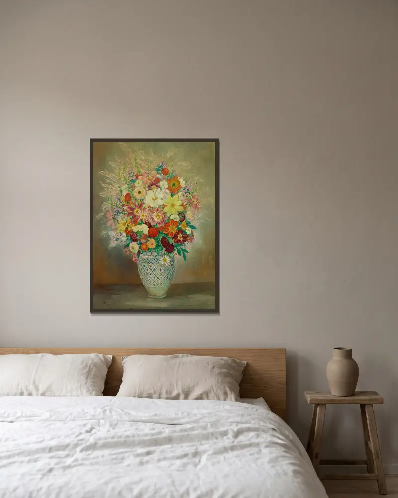 Blomsterkomposition med Dahlior av Henri Lebasque inramad på en vägg