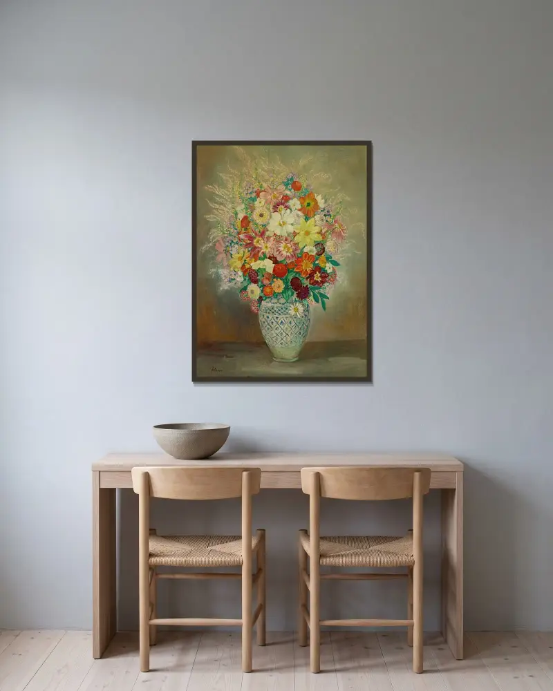 Blomsterkomposition med Dahlior av Henri Lebasque inramad på en vägg