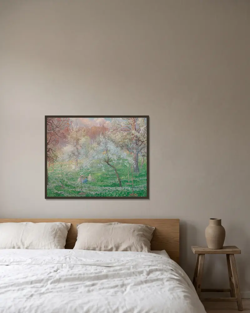 Kvinna och flickor i en blommande fruktträdgård av Henri Lebasque inramad på en vägg