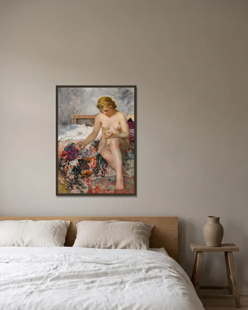 Nu au collier av Henri Lebasque inramad på en vägg