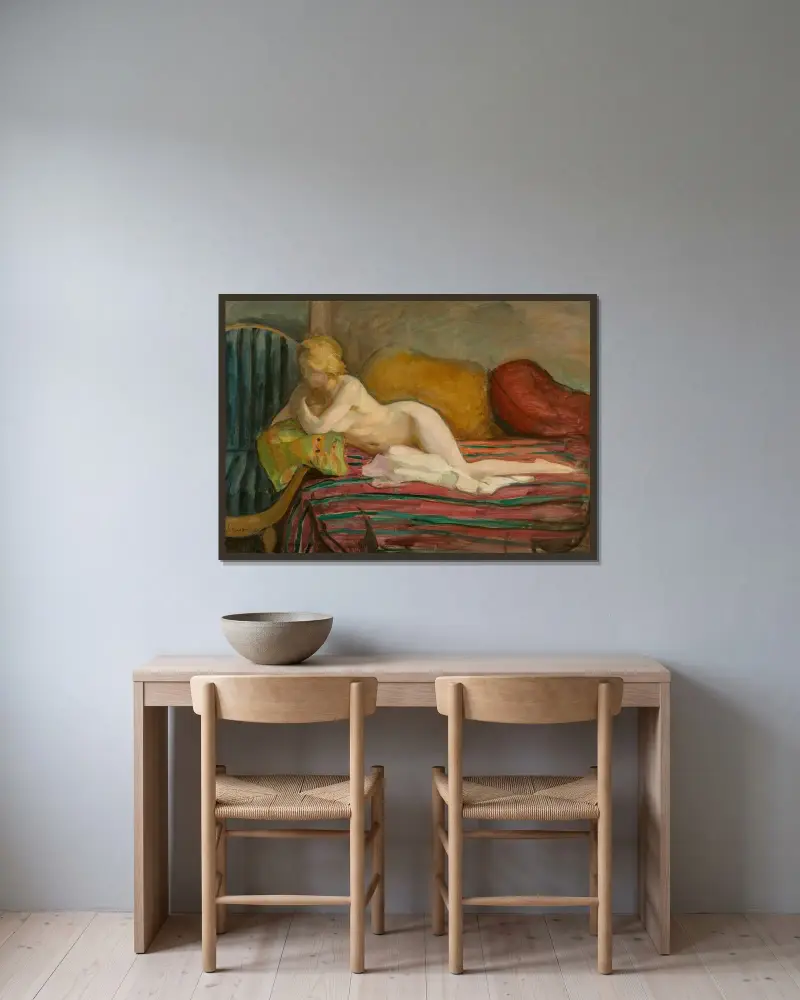 Nu au divan av Henri Lebasque inramad på en vägg