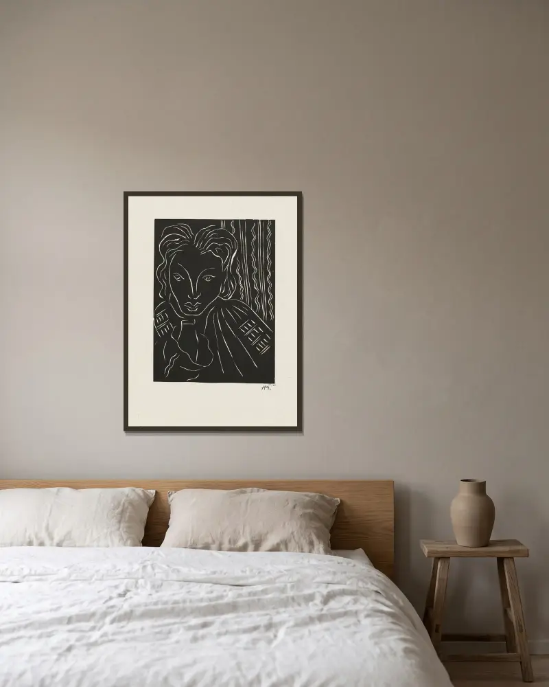 Die Rumänin von Henri Matisse gerahmt an einer Wand