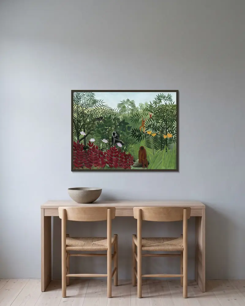 Tropical Forest with Monkeys av Henri Rousseau inramad på en vägg