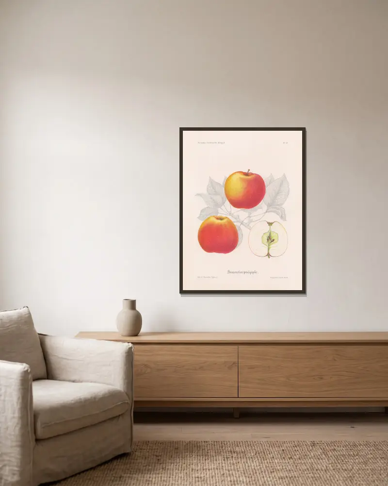 Svanetorpsäpple von Henriette Sjöberg gerahmt an einer Wand