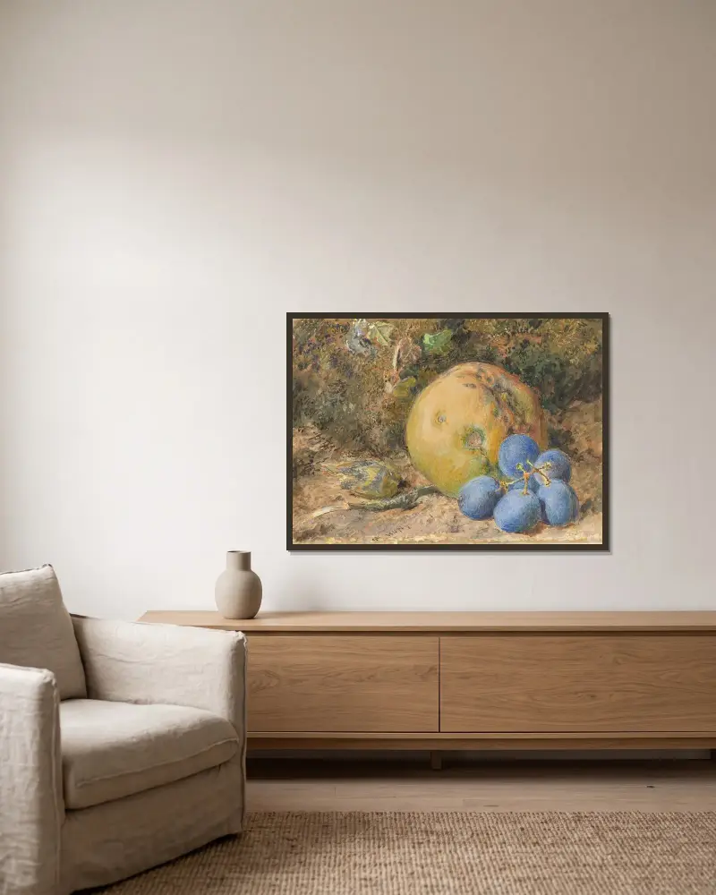 Ein Apfel, Trauben und eine Haselnuss auf einem moosigen Hügel von William Henry Hunt gerahmt an einer Wand