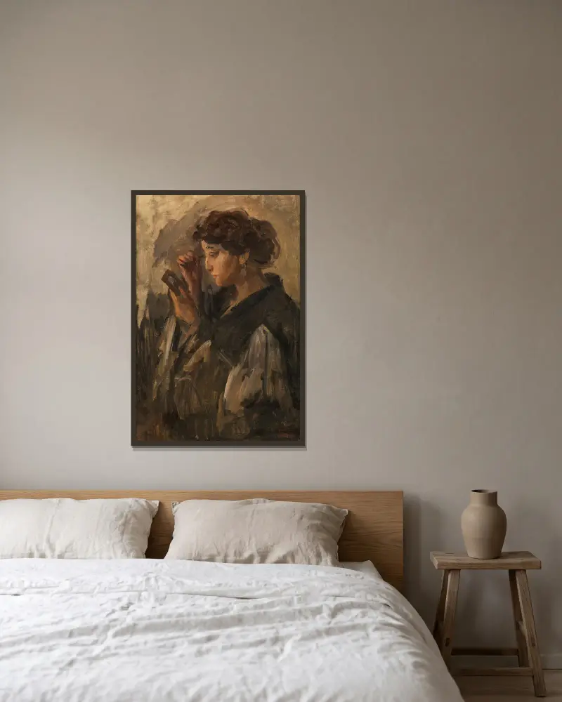 Dame mit Handspiegel av Isaac Israëls inramad på en vägg