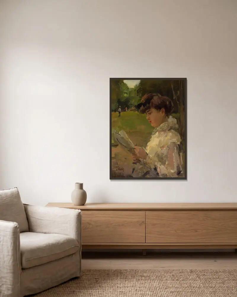 Lesendes Mädchen von Isaac Israëls gerahmt an einer Wand