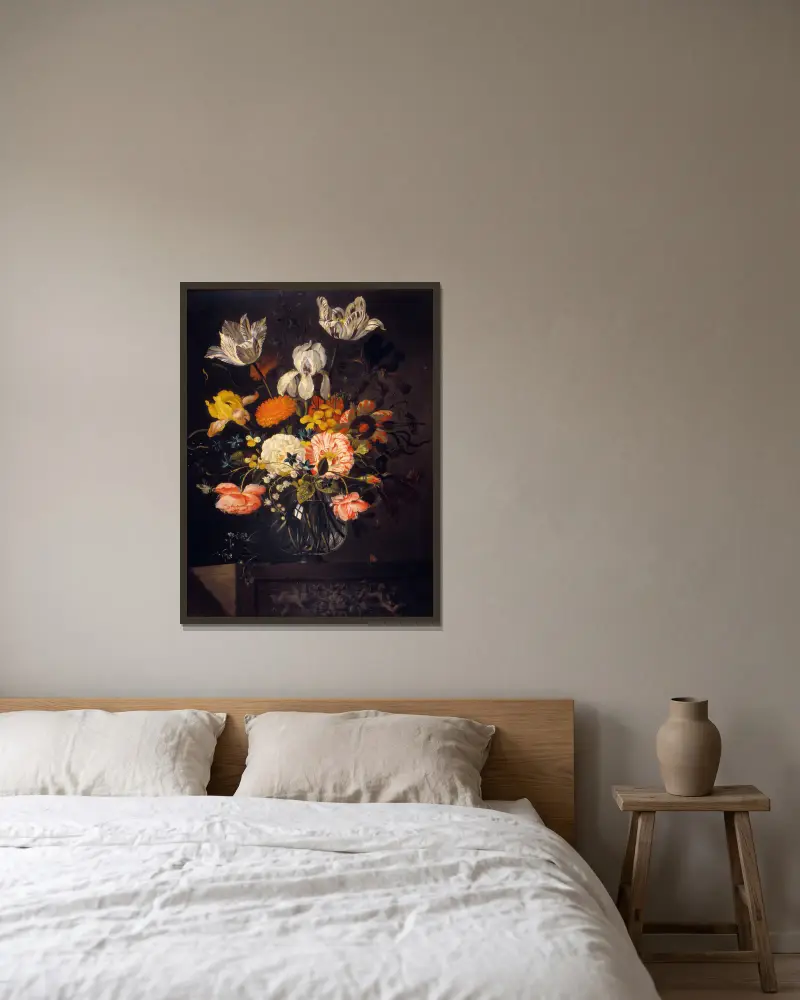 Blumenstillleben von Jacob Marrel gerahmt an einer Wand