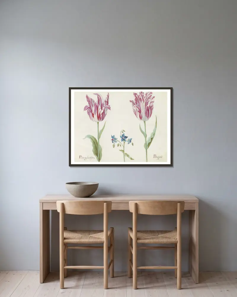 Twee tulpen met onbekende bloeiende plant Plumage da Costa Buspolo av Jacob Marrel inramad på en vägg