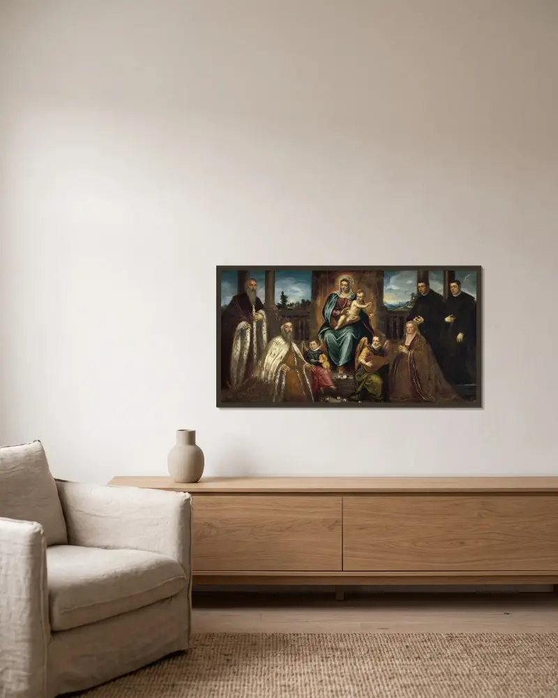 Doge Alvise Mocenigo und seine Familie vor der Madonna mit Kind von Jacopo Tintoretto gerahmt an einer Wand