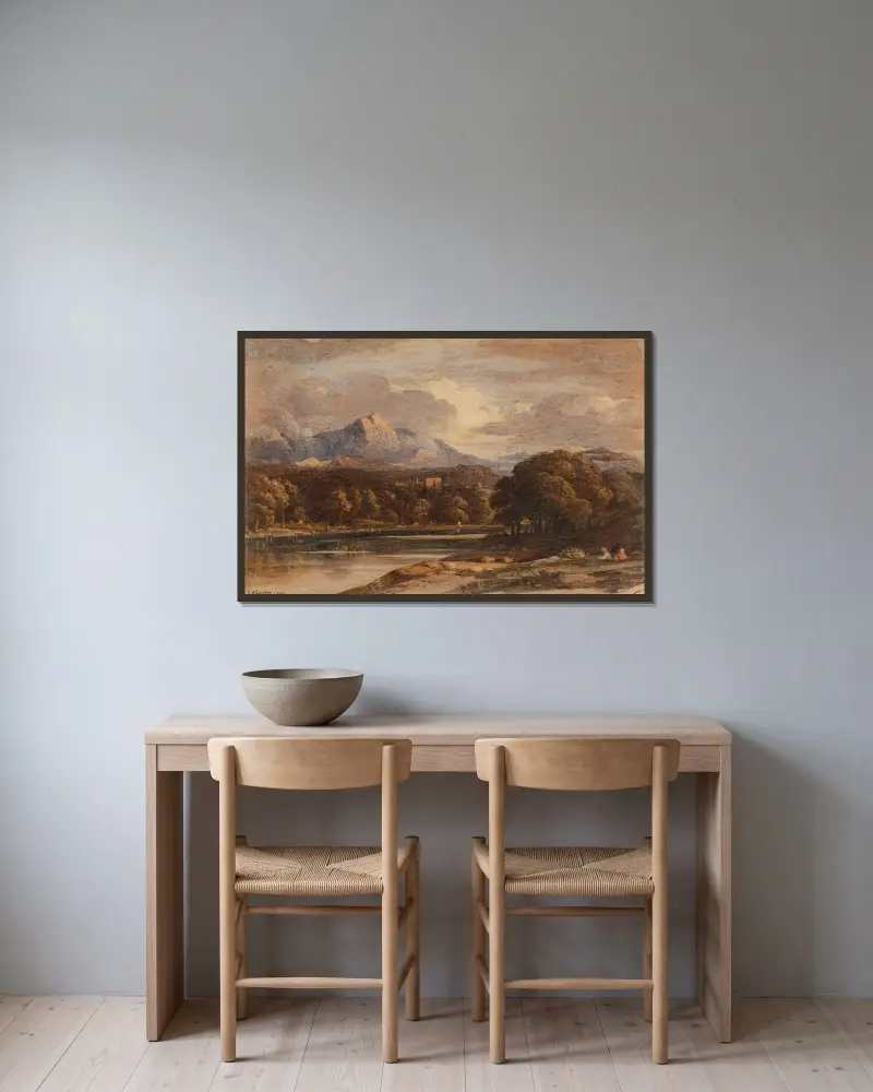 Bergslandskap med sjö av John Varley inramad på en vägg