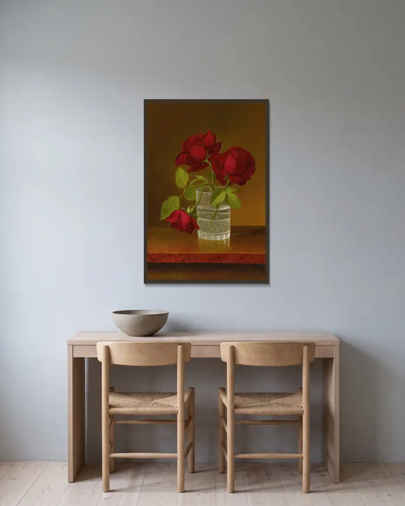 Still Life Of Roses av Martin Johnson Heade inramad på en vägg