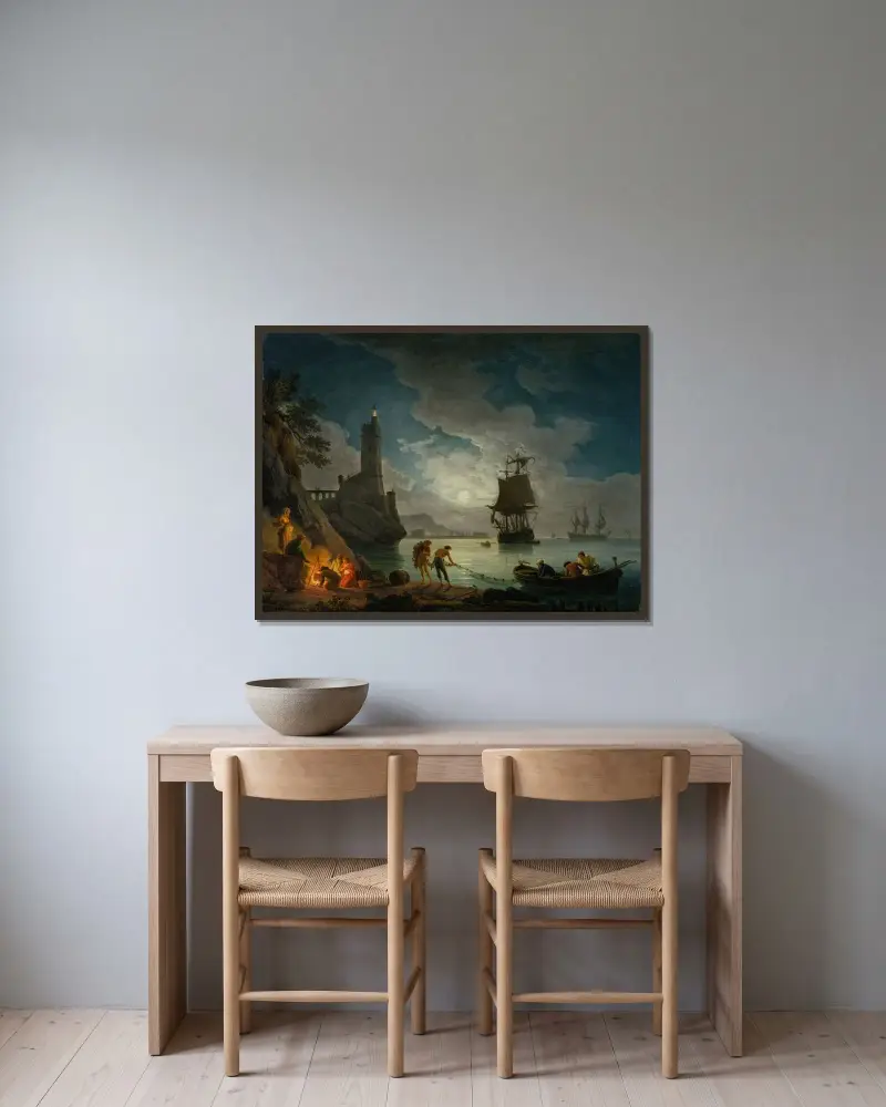En hamn i månsken av Claude-Joseph Vernet inramad på en vägg