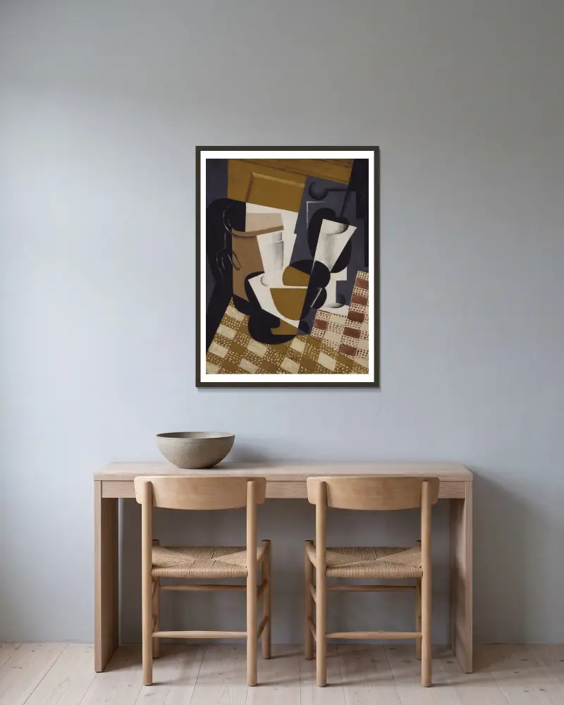 Wine Jug and Glass av Juan Gris inramad på en vägg