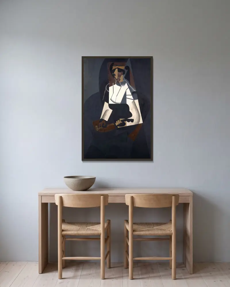 Frau mit Mandoline von Juan Gris gerahmt an einer Wand