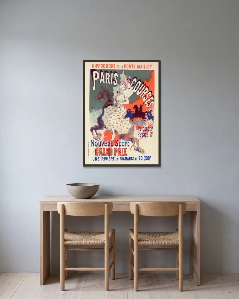 Paris-Courses av Jules Chéret inramad på en vägg