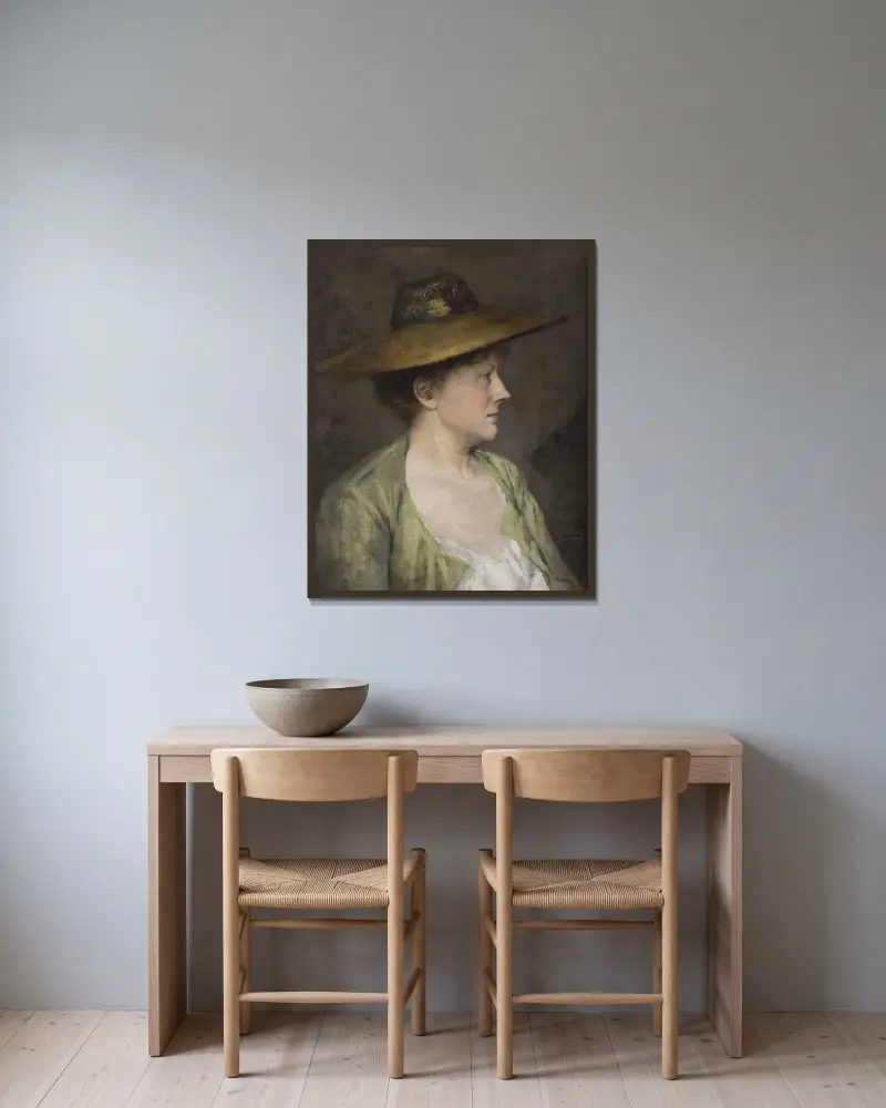 Female portrait av Julia Beck inramad på en vägg
