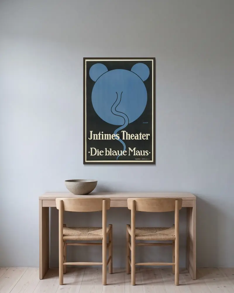 Intima teatern; Den blå musen av Julius Klinger inramad på en vägg