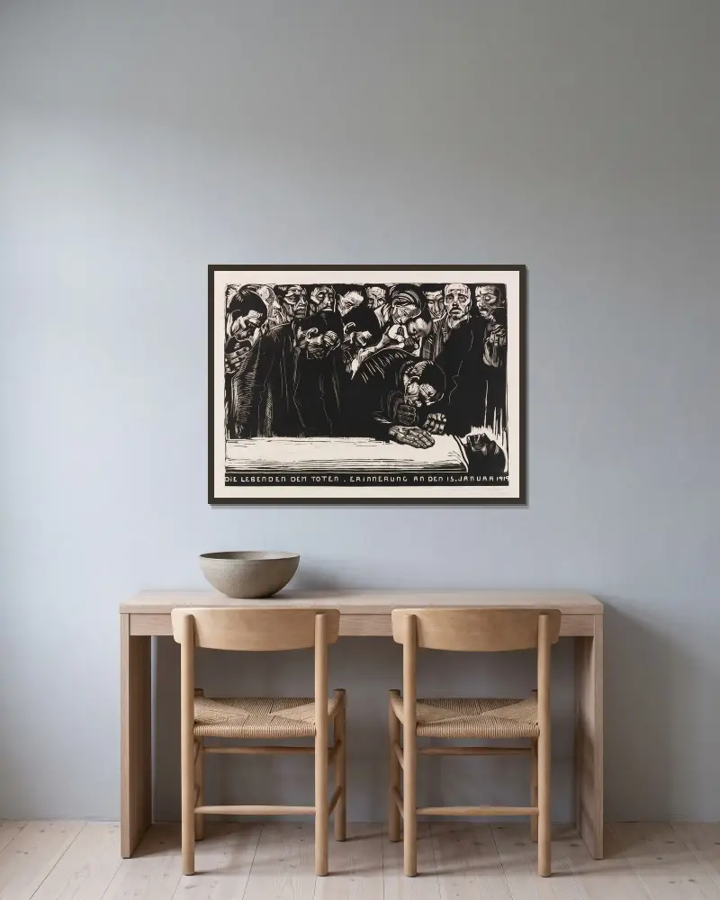 Gedenkblatt für Karl Liebknecht av Käthe Kollwitz inramad på en vägg