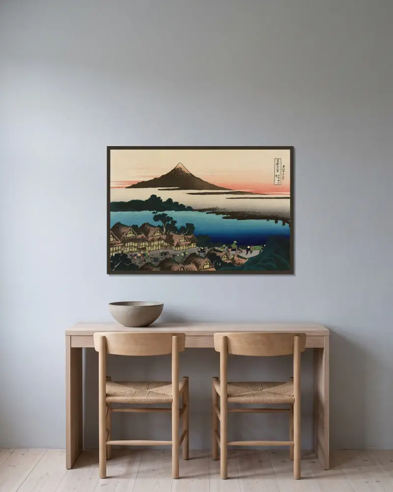 Dawn at Isawa in Kai Province av Katsushika Hokusai inramad på en vägg