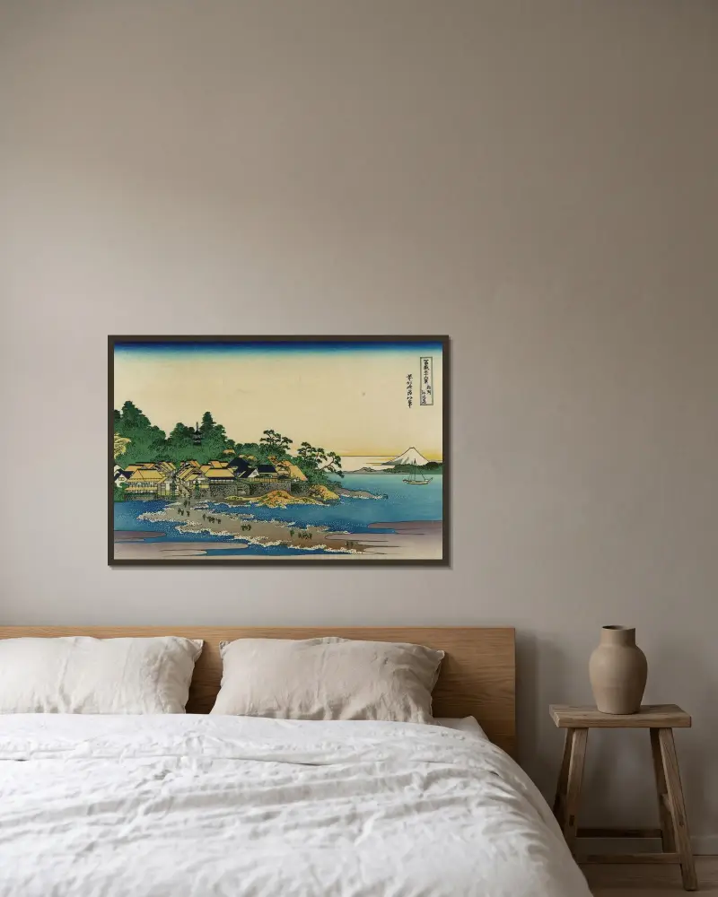 Enoshima i Sagamiprovinsen – nr 1 av Katsushika Hokusai inramad på en vägg