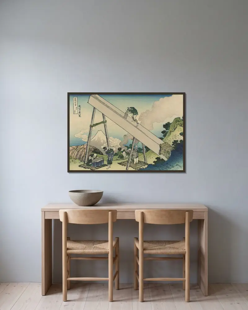 Tōtōmi sanchū av Katsushika Hokusai inramad på en vägg