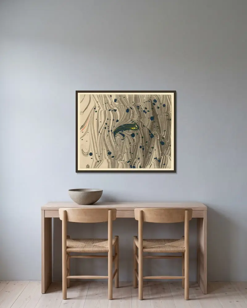 Marmorpapier mit stilisiertem Fisch av Koloman Moser inramad på en vägg