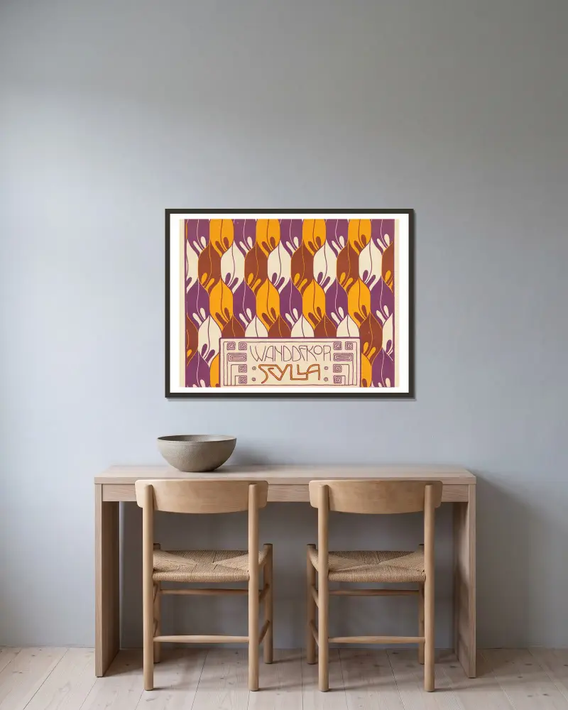 Wanddekor Scylla (Scylla Wall Decoration) av Koloman Moser inramad på en vägg