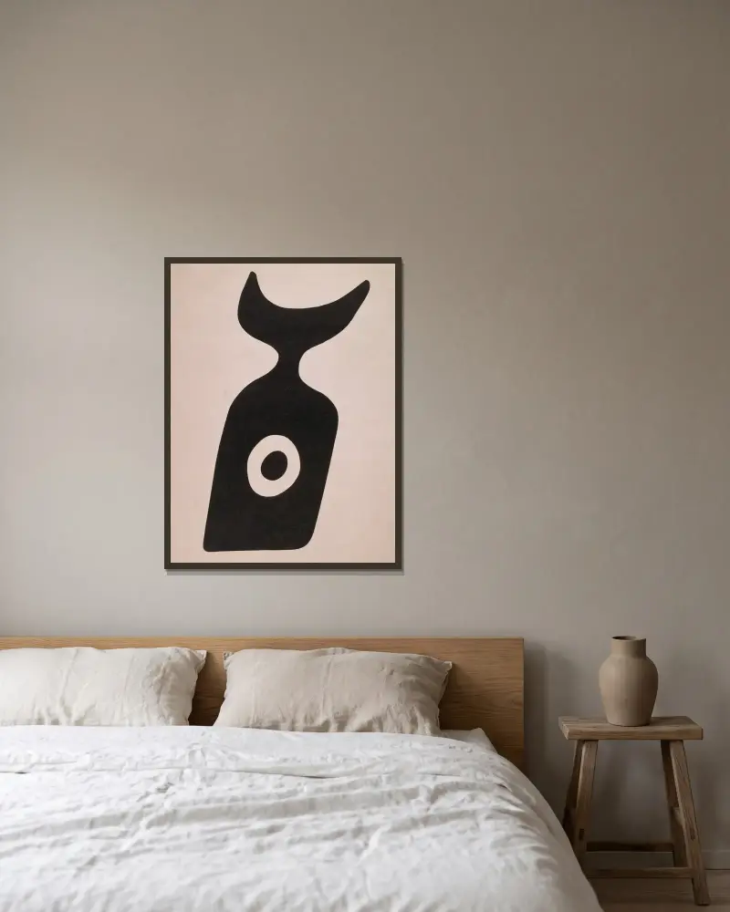 Nabelflasche, Kurt Schwitters w ramie na ścianie