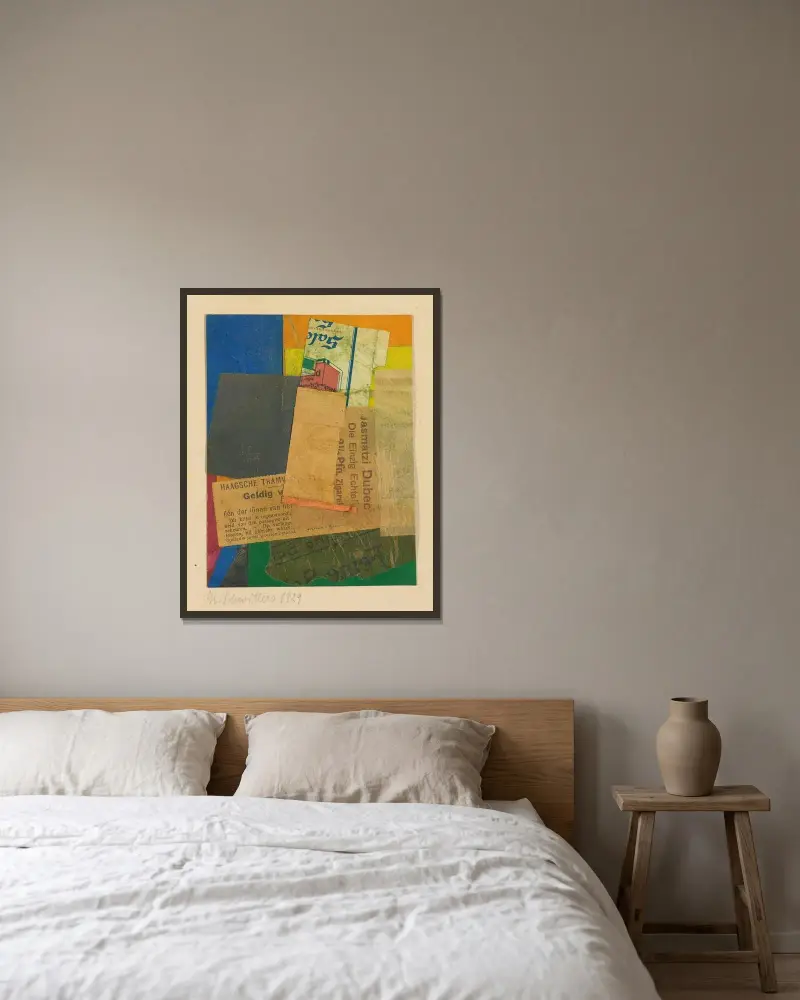 Ohne Titel (Geldig) av Kurt Schwitters inramad på en vägg