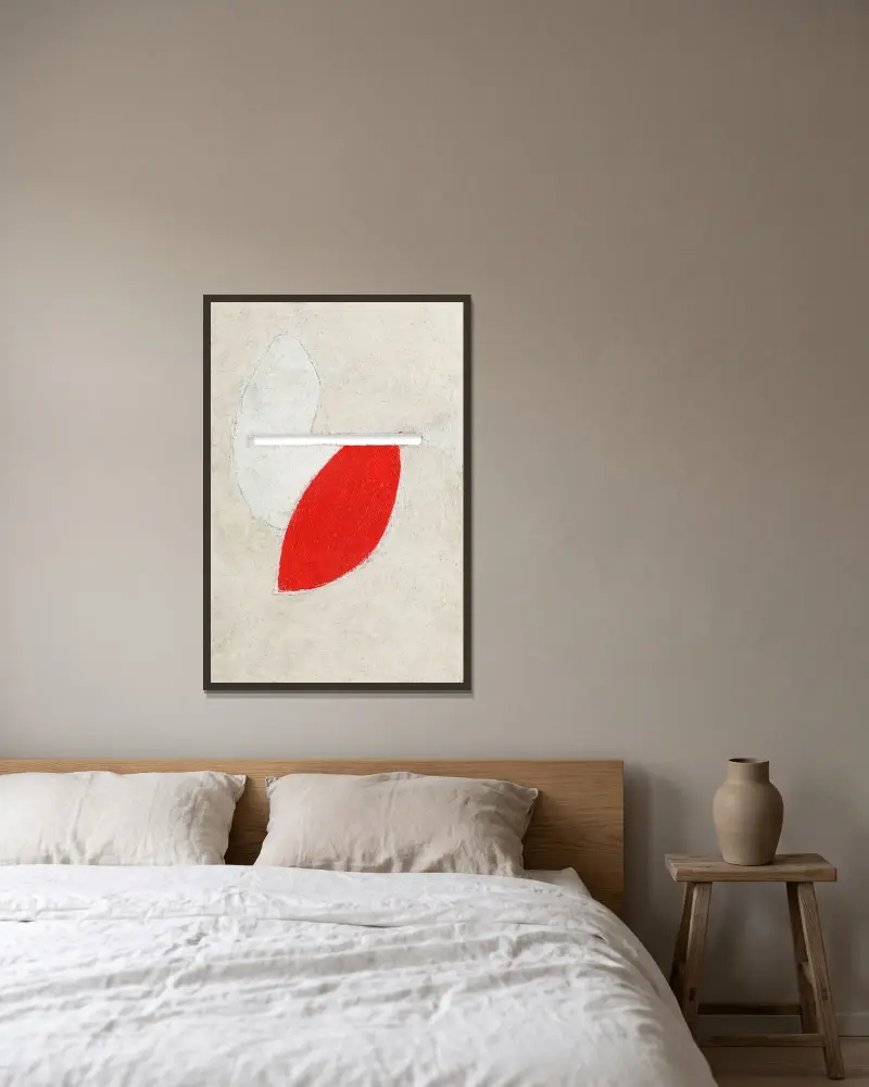 Utan titel (Med slits) av Kurt Schwitters inramad på en vägg