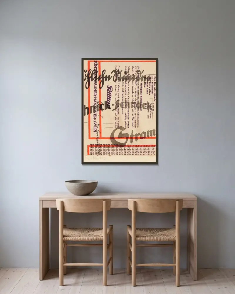Schnack (Pelikan) av Kurt Schwitters inramad på en vägg