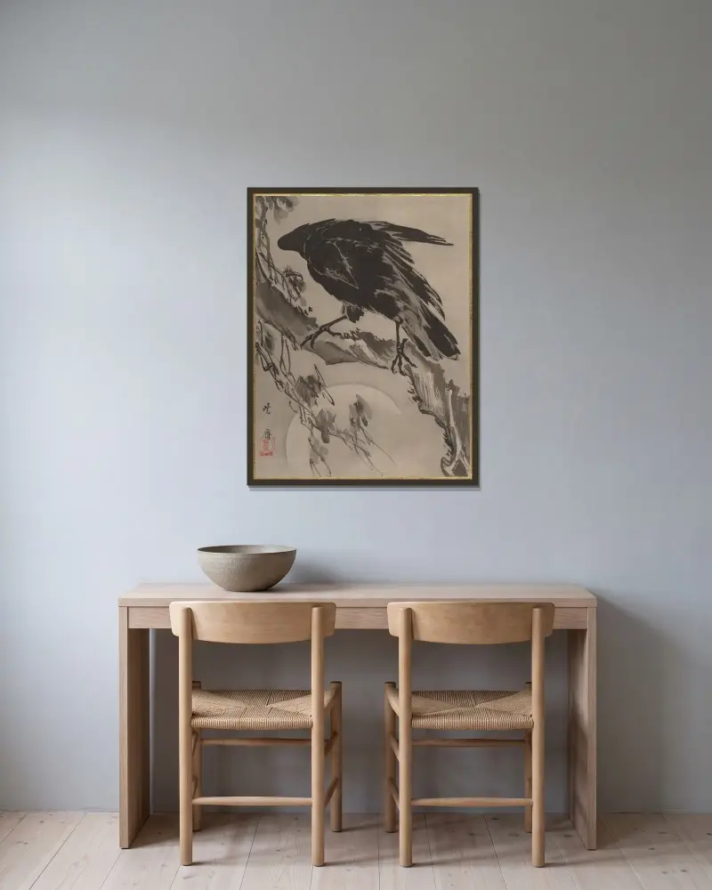 Kråka och måne av Kawanabe Kyōsai inramad på en vägg