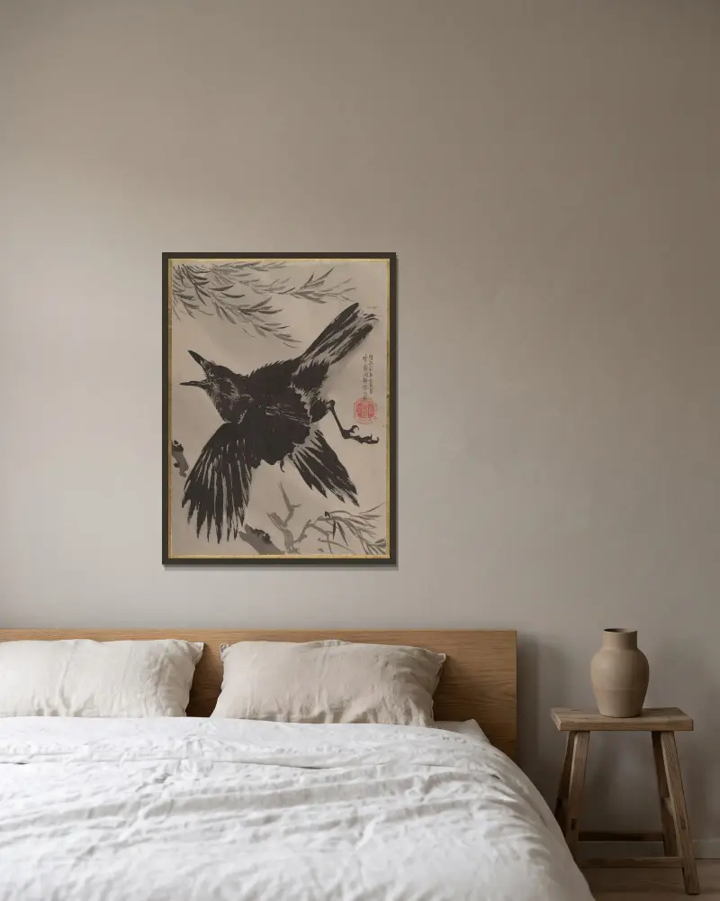 Kråka och pilträd av Kawanabe Kyōsai inramad på en vägg