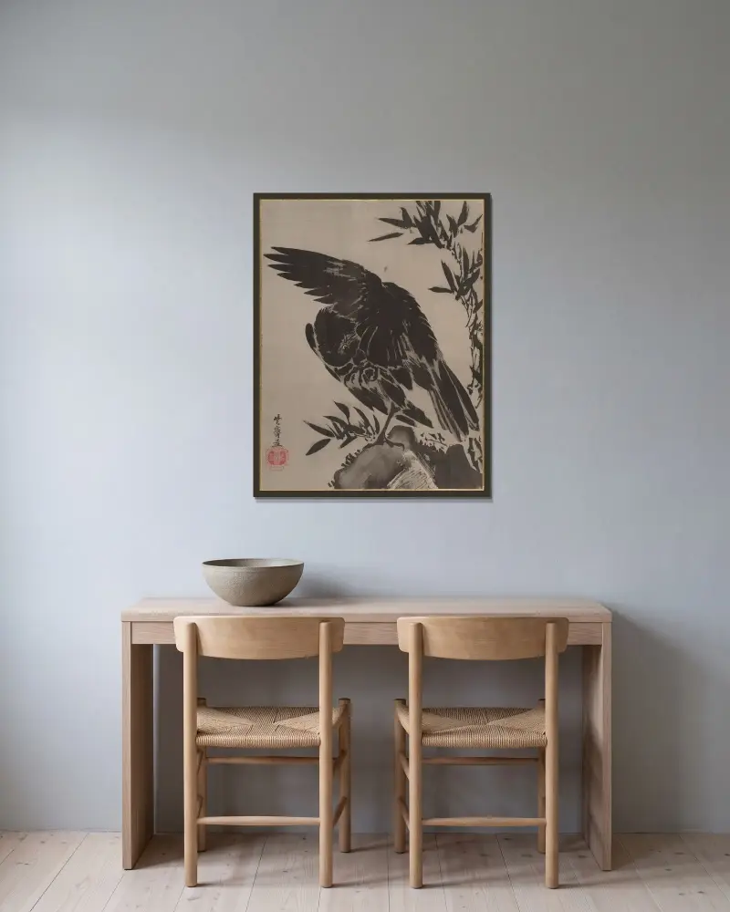 Crow on a Rock av Kawanabe Kyōsai inramad på en vägg