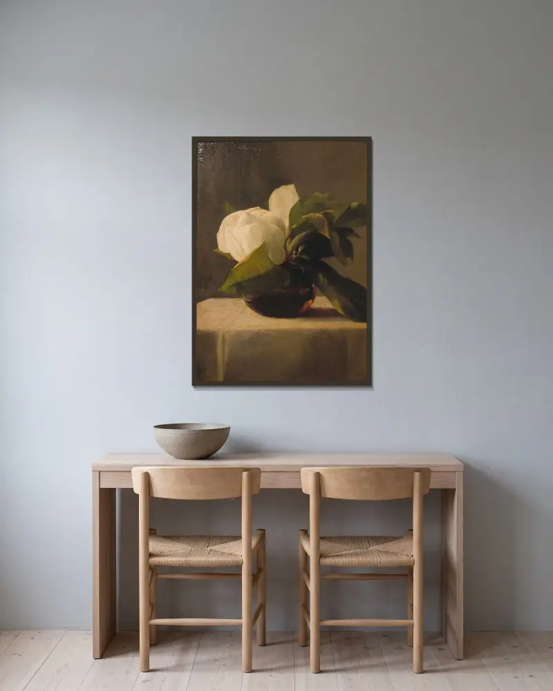 Magnolia av John La Farge inramad på en vägg